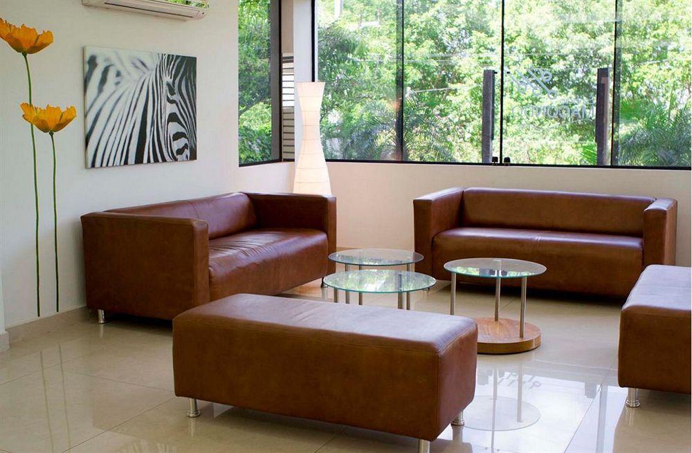 Terrazas Del Sol Apart-Hotel Lambare Экстерьер фото